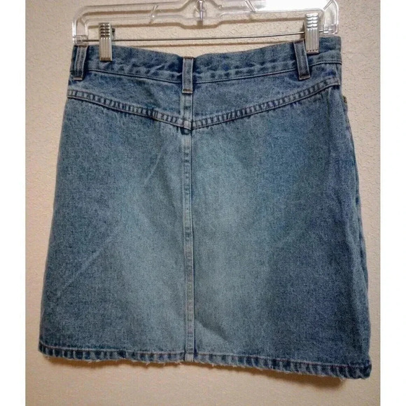 Moda International Denim Skirt Button Front Mini 100% Cotton Size 6 - Picture 2 of 7